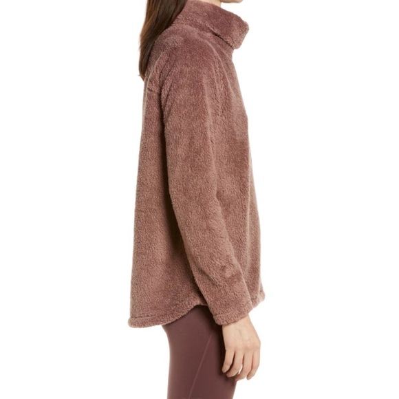 Zella Furry Fleece Funnel Neck Pullover Size Large - Picture 3 of 11